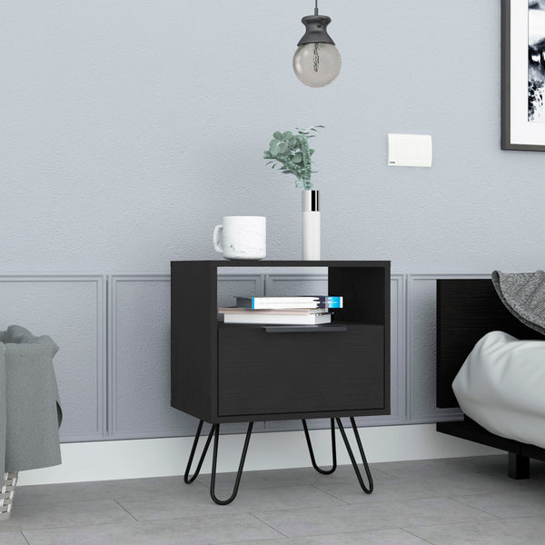 https://cdn.shopify.com/s/files/1/0683/8773/3796/files/MLW_7035_-_Augusta_Night_Stand_Black_Wengue_Abierta_DEPOT_E_SHOP_3000_x_3000.jpg?v=1739800195